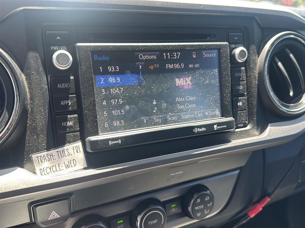 Used 2019 Toyota Tacoma SR5 AWD/4WD image 6