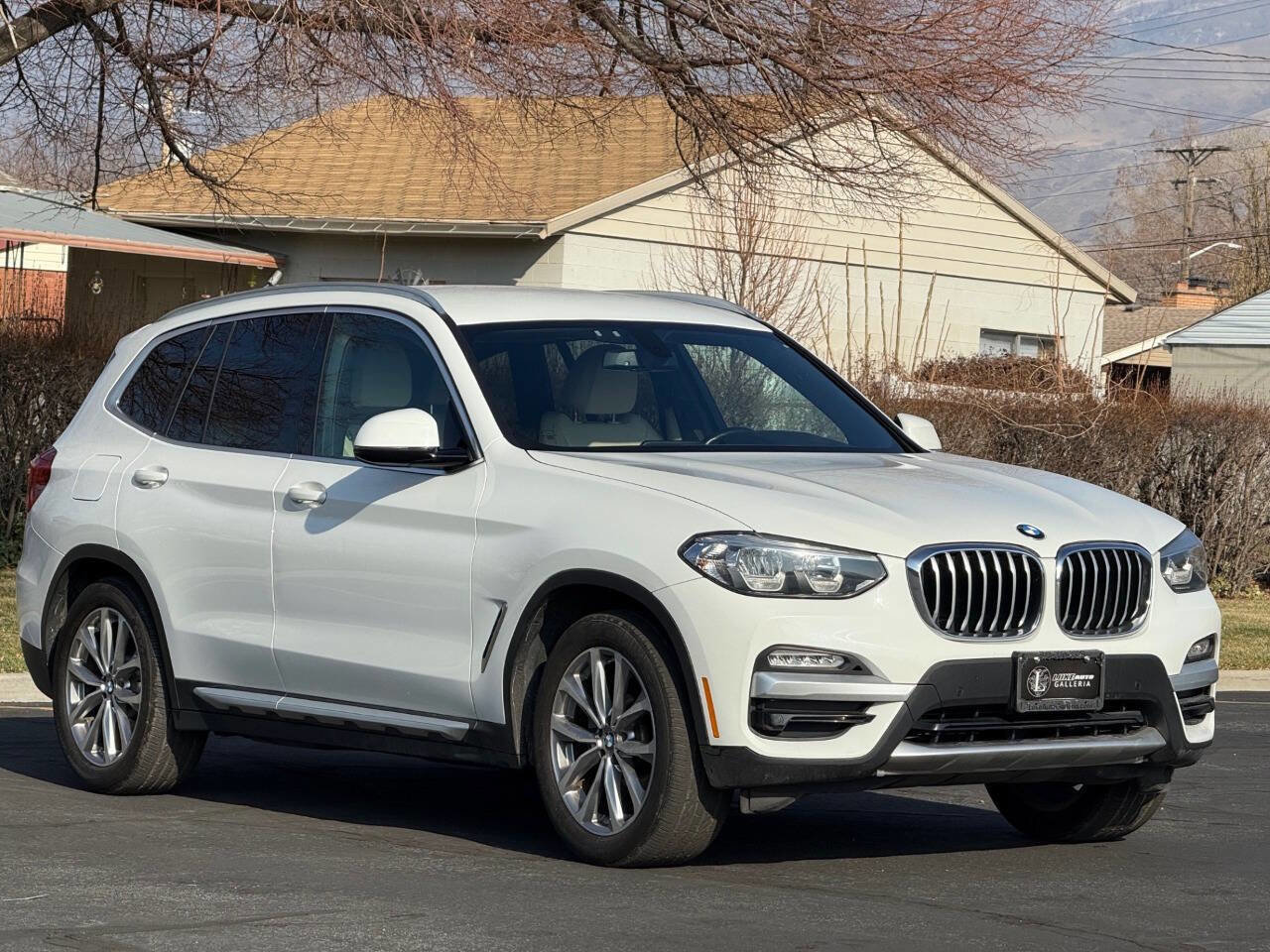 Used 2018 BMW X3 xDrive30i image 3