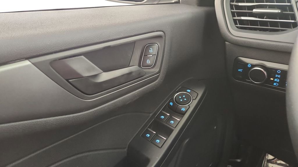 Used 2023 Ford Escape Active w/ Tech Pack #1 image 15