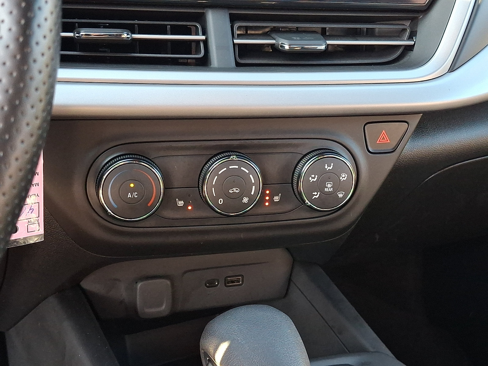 Certified 2024 Chevrolet Trax RS w/ Driver Confidence Package FWD image 16
