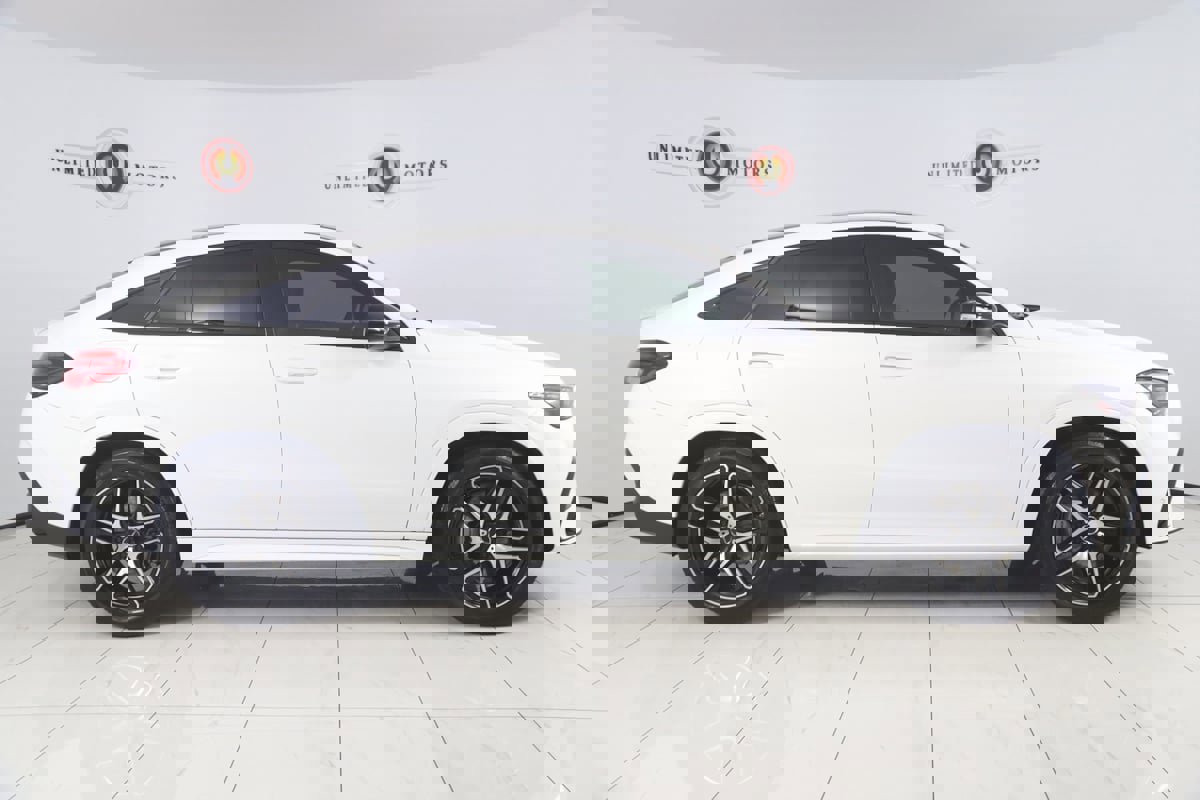 Used 2024 Mercedes-Benz GLE 53 AMG 4MATIC Coupe image 2