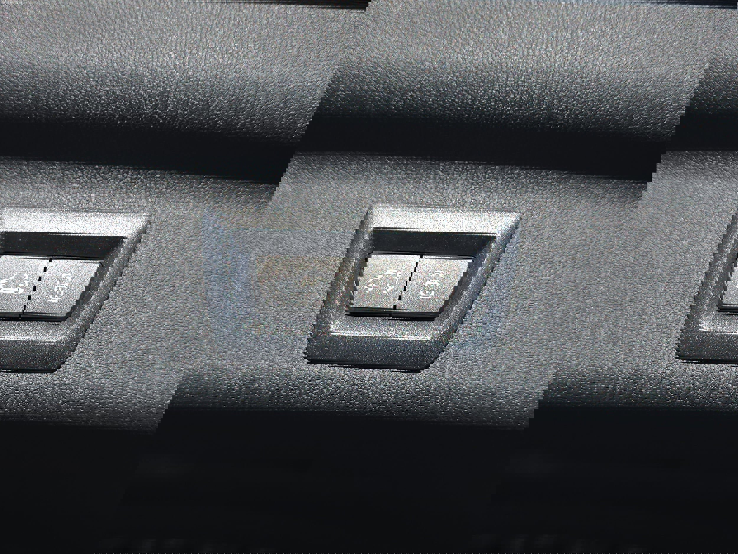 Certified 2025 MINI Cooper Countryman S w/ Comfort Package Max image 12