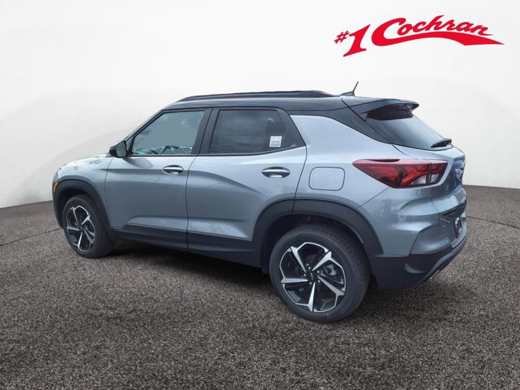 Used 2023 Chevrolet TrailBlazer RS w/ Convenience Package image 3