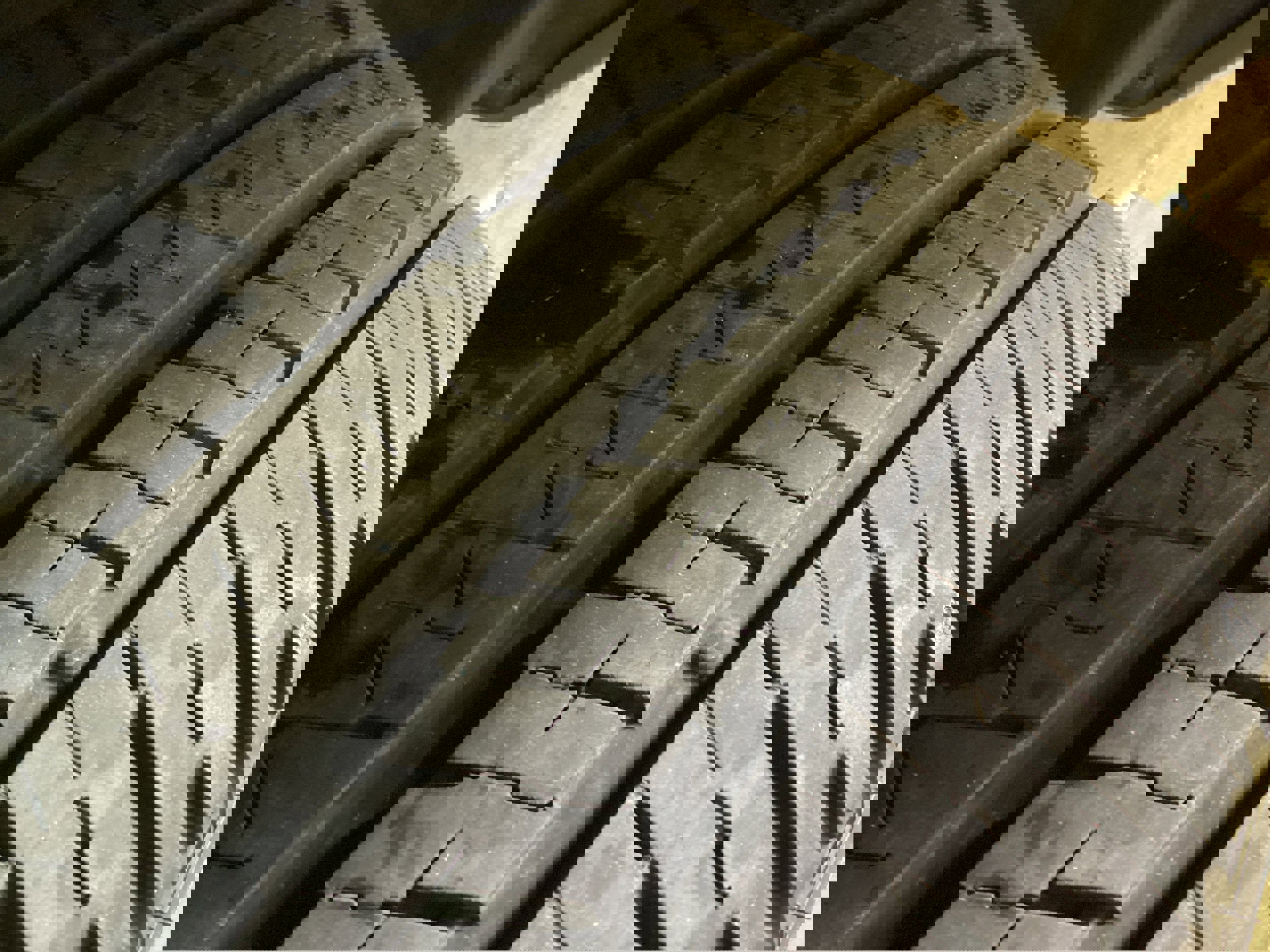 Used 2024 Jeep Grand Cherokee Altitude image 11