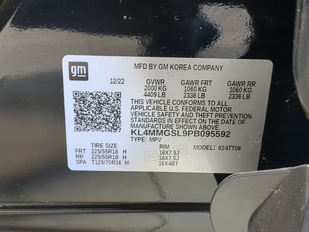 Used 2023 Buick Encore GX Essence w/ Experience Buick Package image 41