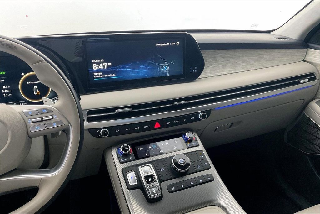 Used 2023 Hyundai Palisade Calligraphy image 8