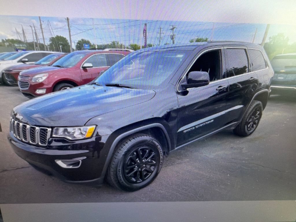 Used 2022 Jeep Grand Cherokee Laredo E w/ Security & Convenience Group AWD/4WD image 4