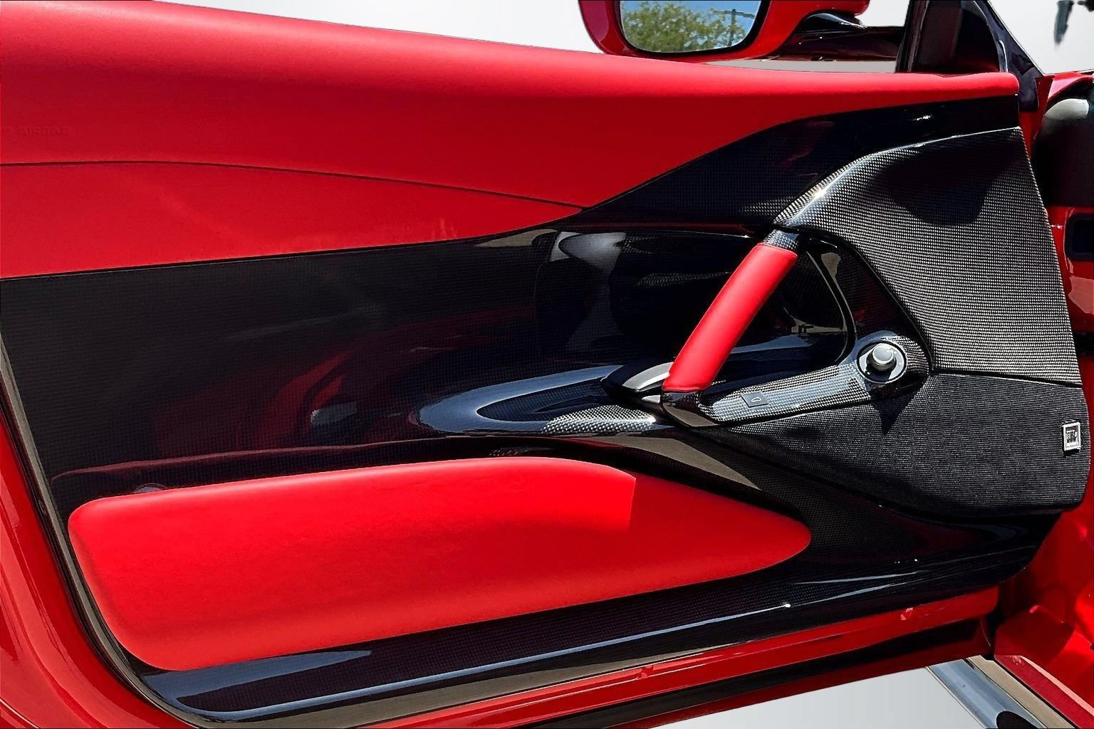 Used 2022 Ferrari 812 Competizione RWD image 18