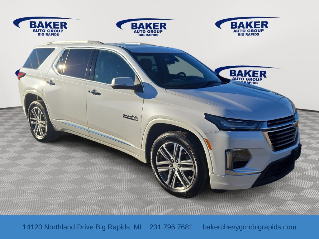 Used 2023 Chevrolet Traverse High Country AWD/4WD image 1