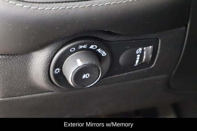 Used 2021 Dodge Durango GT AWD/4WD image 22