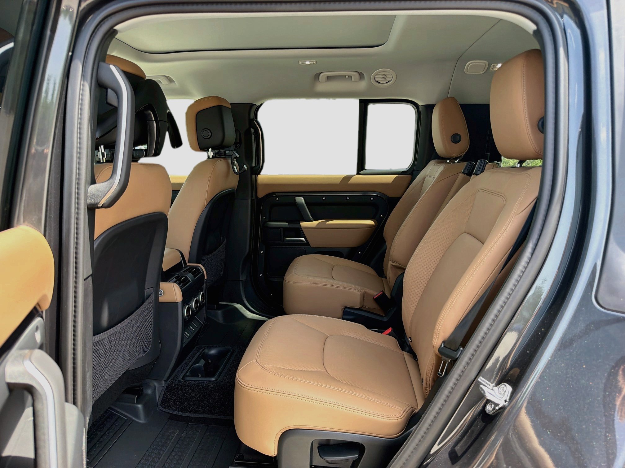 New 2026 Land Rover Defender 130 S AWD/4WD image 22