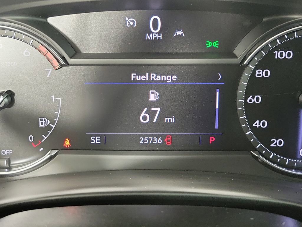 Certified 2023 Cadillac XT4 Luxury w/ Cold Weather Package FWD image 29