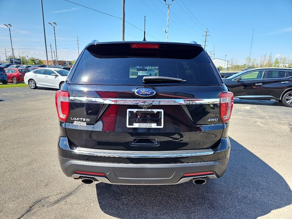 Used 2018 Ford Explorer Limited AWD/4WD image 3