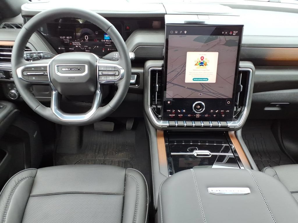 Used 2026 GMC Yukon Denali w/ Sun & Power Step Package AWD/4WD image 19