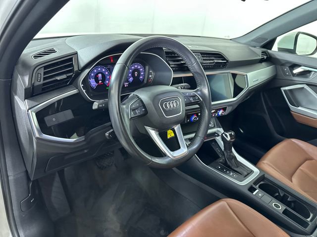 Used 2020 Audi Q3 2.0T Premium image 13