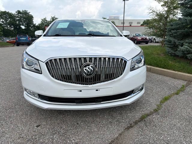 Used 2016 Buick LaCrosse Leather FWD image 2