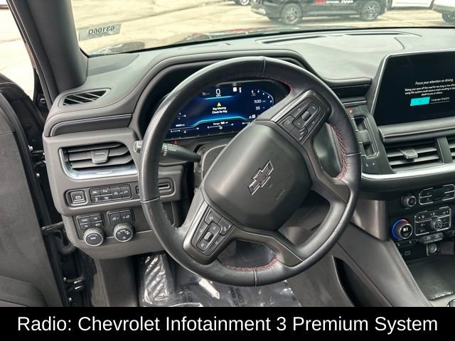 Used 2022 Chevrolet Suburban RST w/ Luxury Package image 8