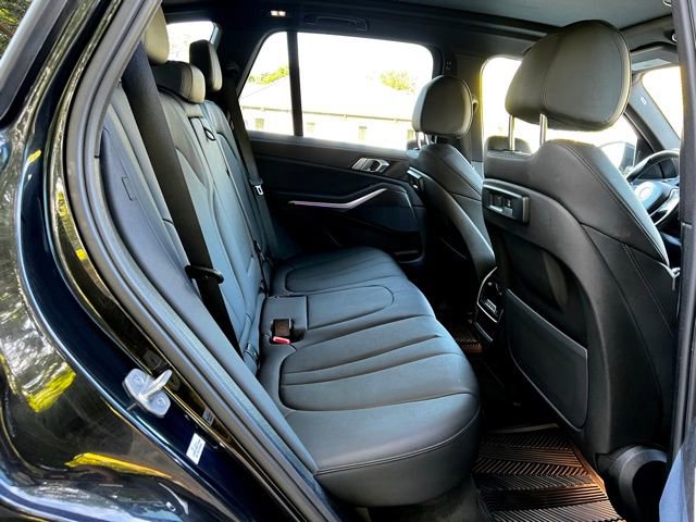 Used 2022 BMW X5 sDrive40i w/ Parking Assistance Package image 26