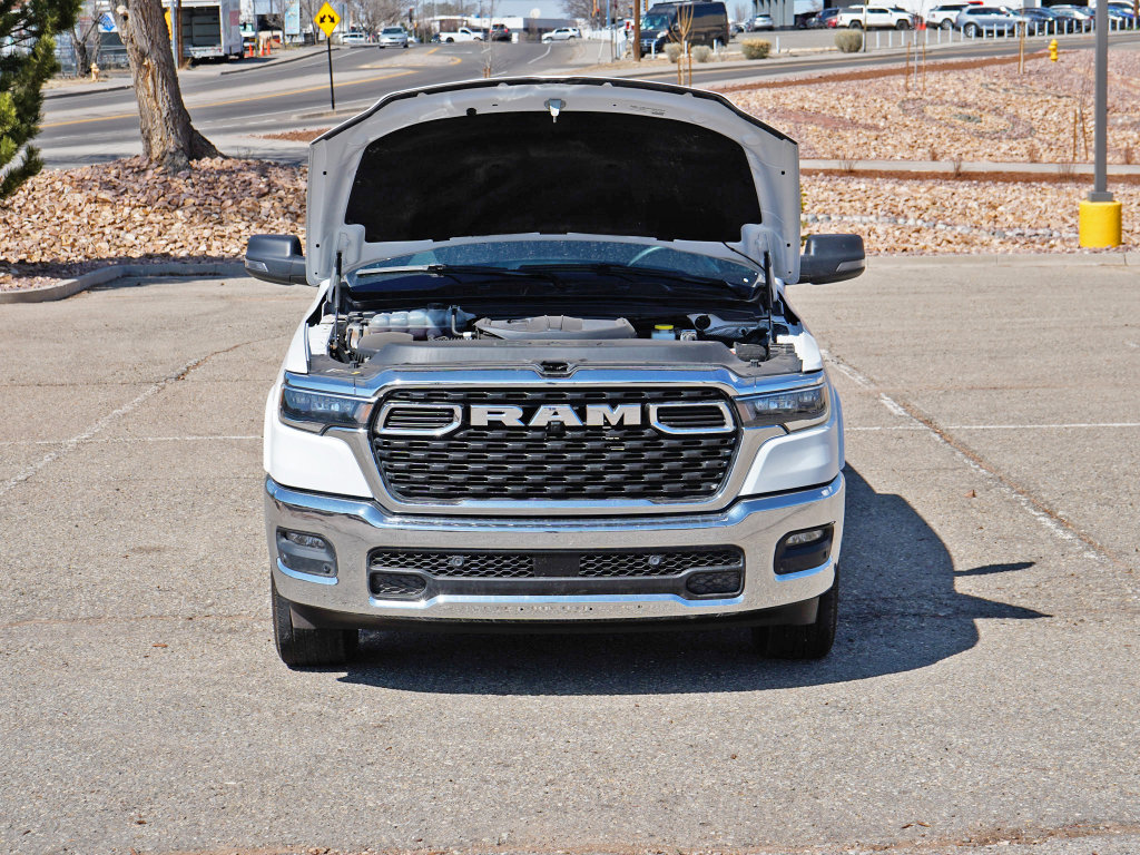 Used 2025 RAM 1500 Big Horn AWD/4WD image 8