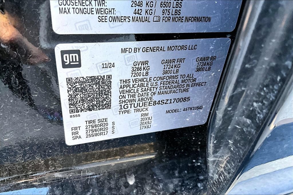 Used 2025 GMC Sierra 1500 AT4 w/ AT4 Premium Package AWD/4WD image 43