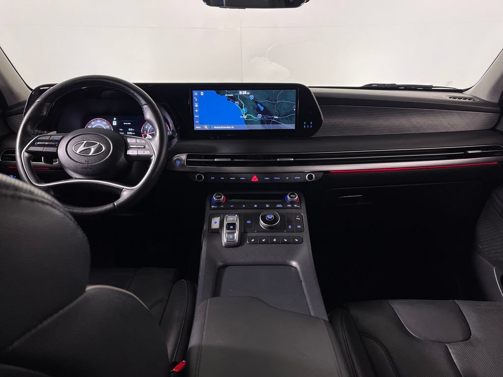Certified 2024 Hyundai Palisade Limited FWD image 14