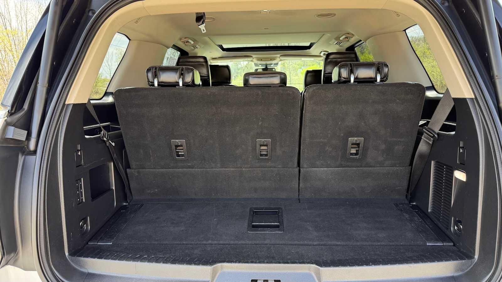Used 2019 Ford Expedition Platinum AWD/4WD image 29