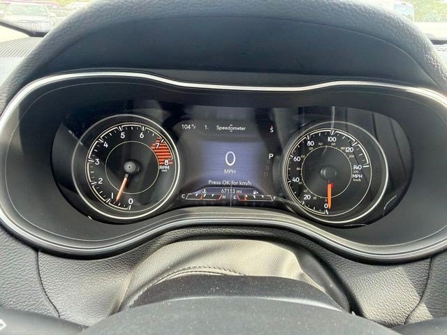 Used 2022 Jeep Cherokee Limited AWD/4WD image 29