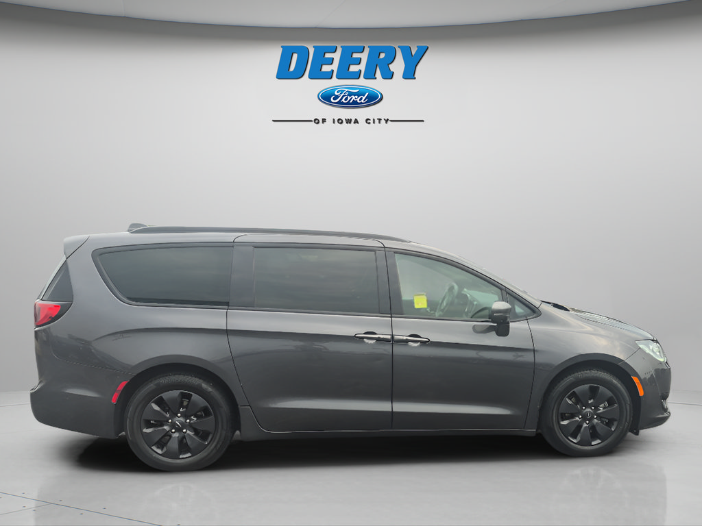 Used 2020 Chrysler Pacifica Limited w/ Advanced Safetytec Group FWD image 7