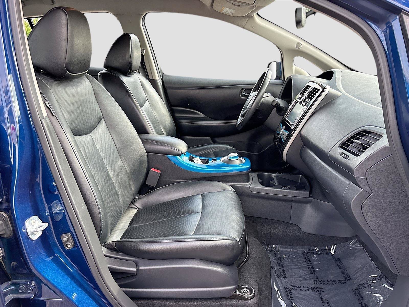 Used 2017 Nissan Leaf SL w/ Premium Package FWD image 28