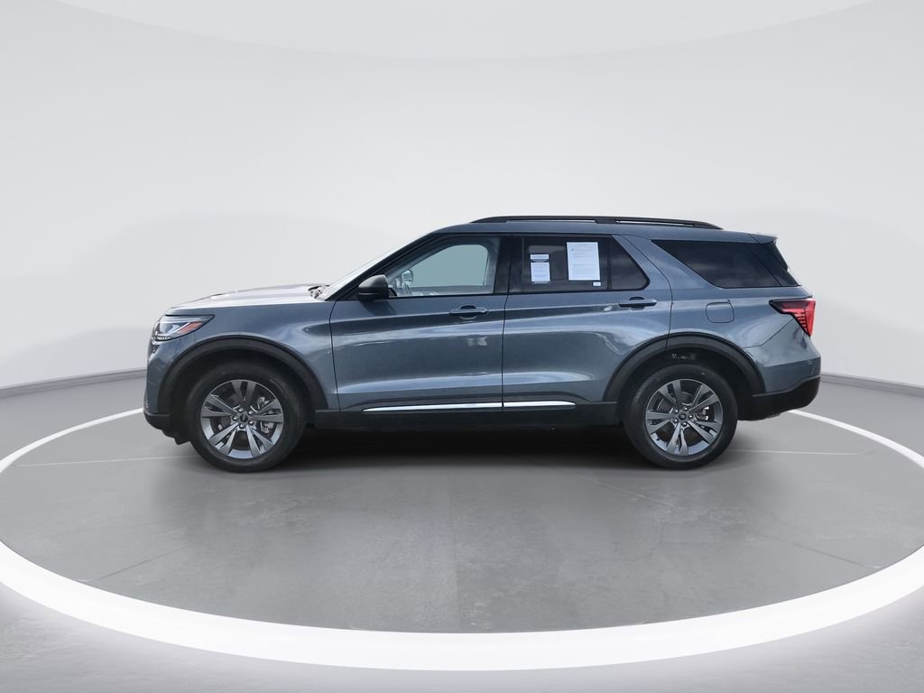 Used 2025 Ford Explorer Active w/ Active Comfort Package AWD/4WD image 5