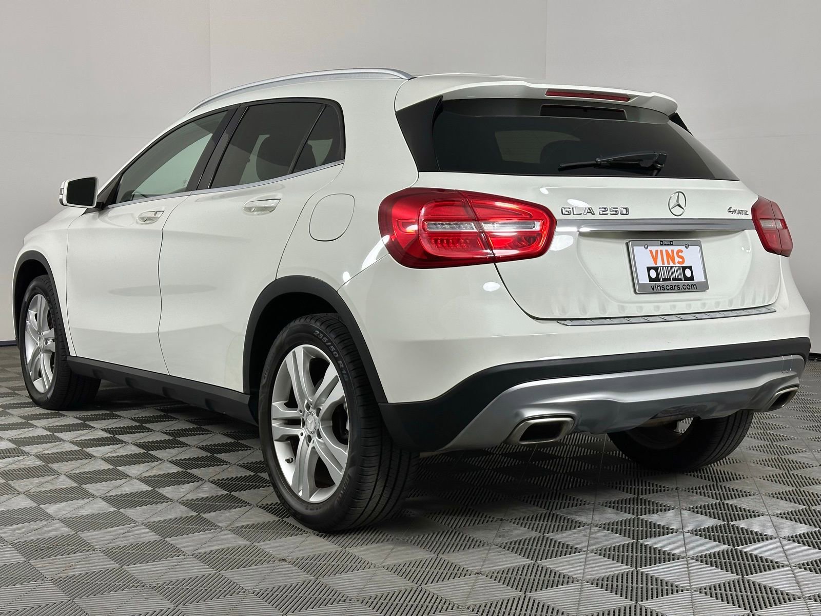 Used 2015 Mercedes-Benz GLA 250 4MATIC image 33