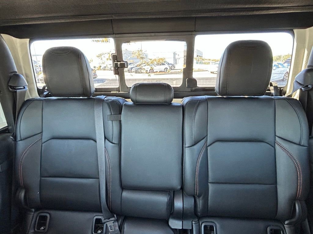 Used 2021 Jeep Gladiator Mojave AWD/4WD image 14