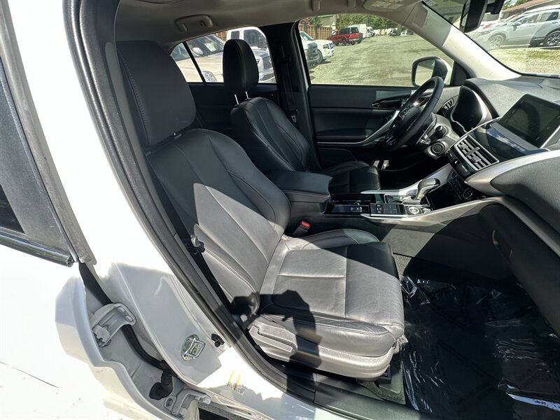 Used 2019 Mitsubishi Eclipse Cross AWD image 29