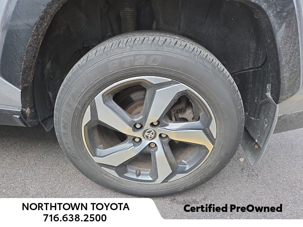 Used 2021 Toyota RAV4 SE w/ Weather & Moonroof Package image 13