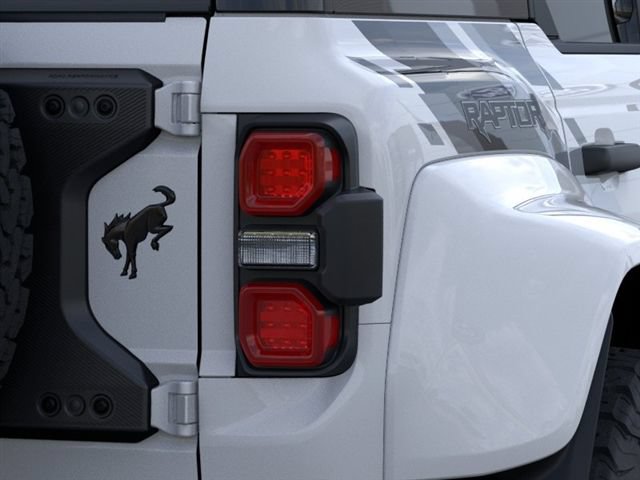 New 2026 Ford Bronco Raptor w/ Interior Carbon Fiber Pack AWD/4WD image 23