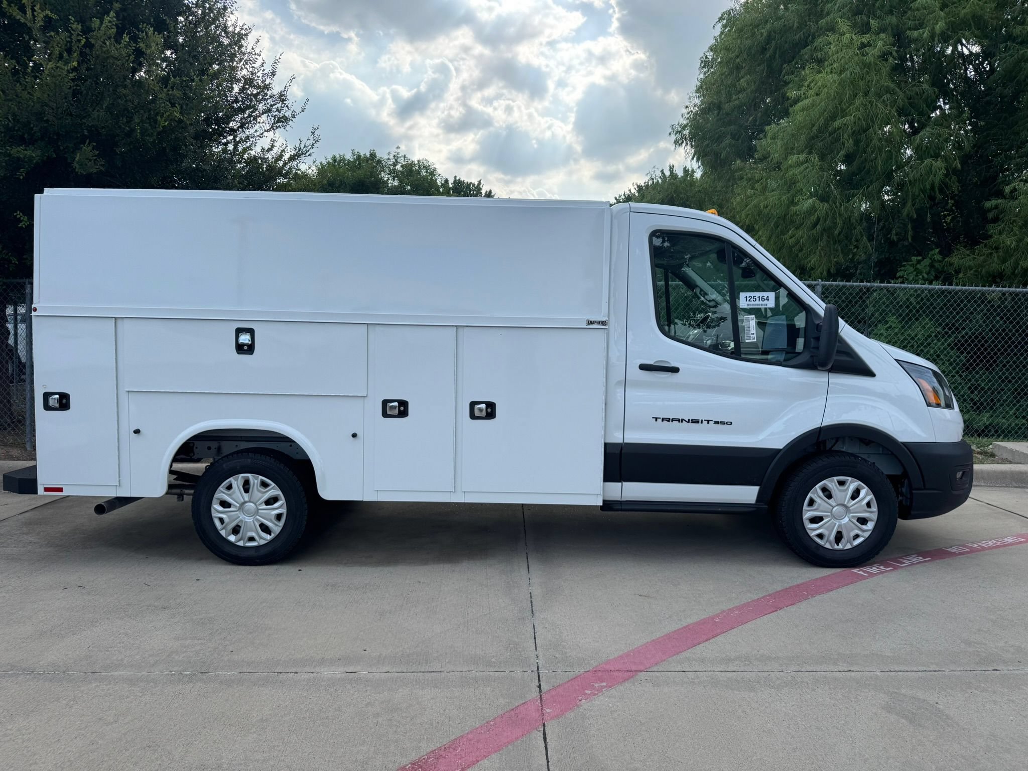 New 2026 Ford Transit 350 w/ Interior Upgrade Package RWD image 3