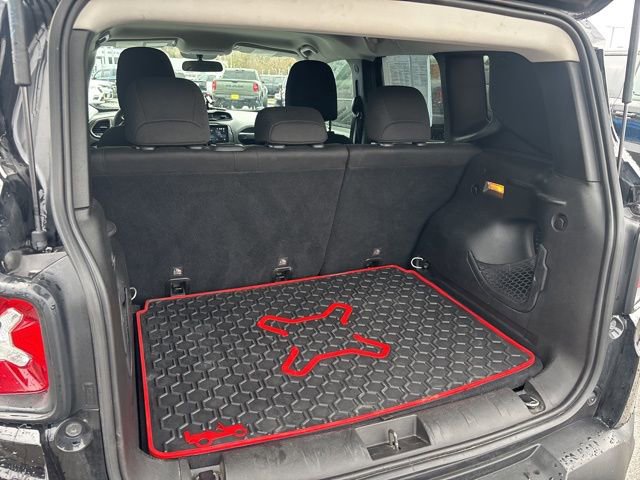 Used 2017 Jeep Renegade Sport w/ Power & Air Group image 17