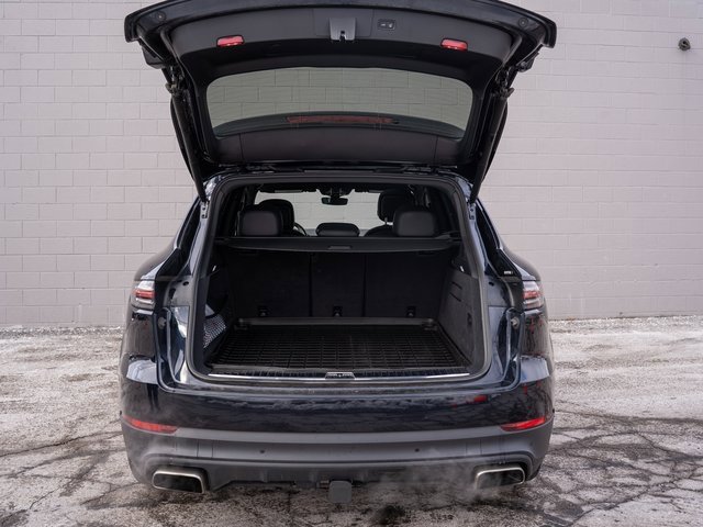 Certified 2023 Porsche Cayenne image 14