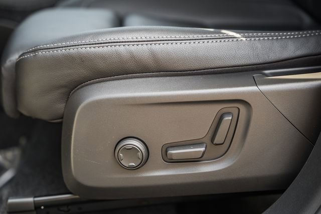 New 2026 Volvo XC40 B5 Plus w/ Climate Package image 38