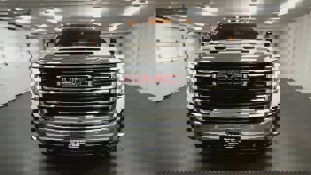 Certified 2024 GMC Sierra 2500 SLT w/ SLT Premium Package image 3