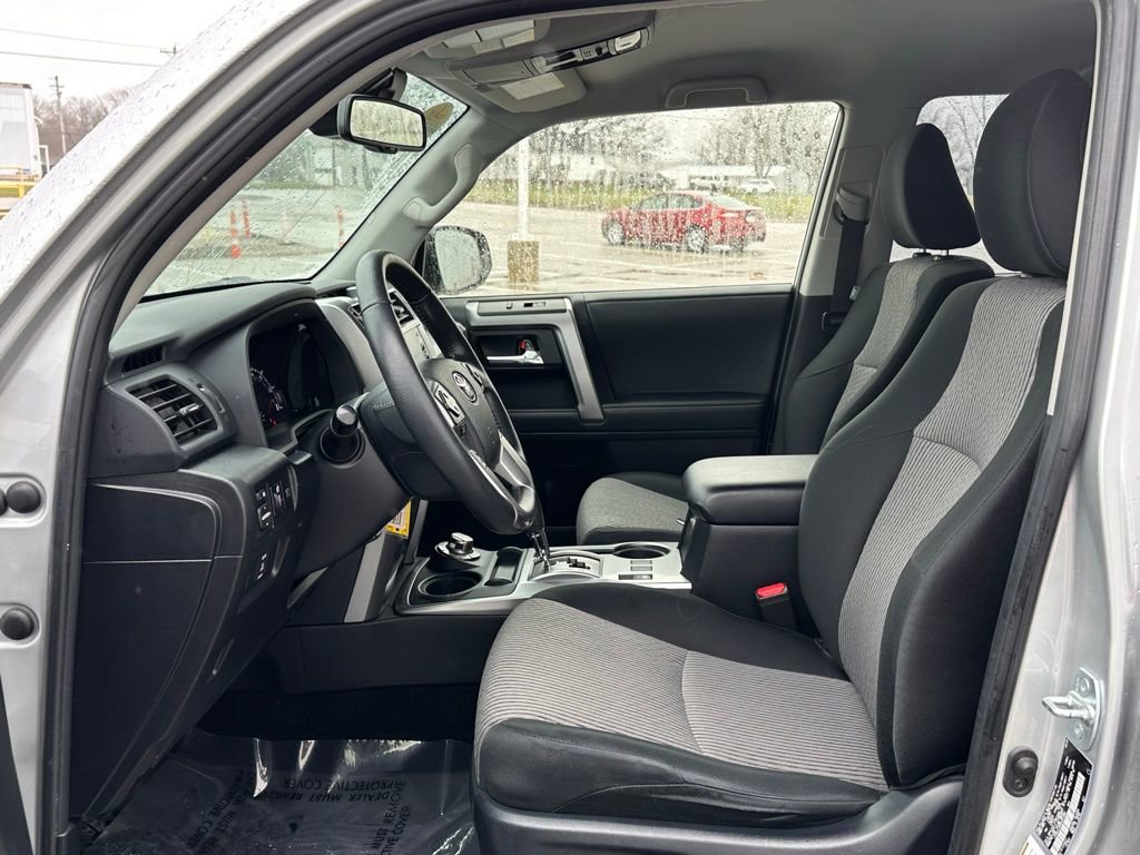 Used 2021 Toyota 4Runner SR5 image 11