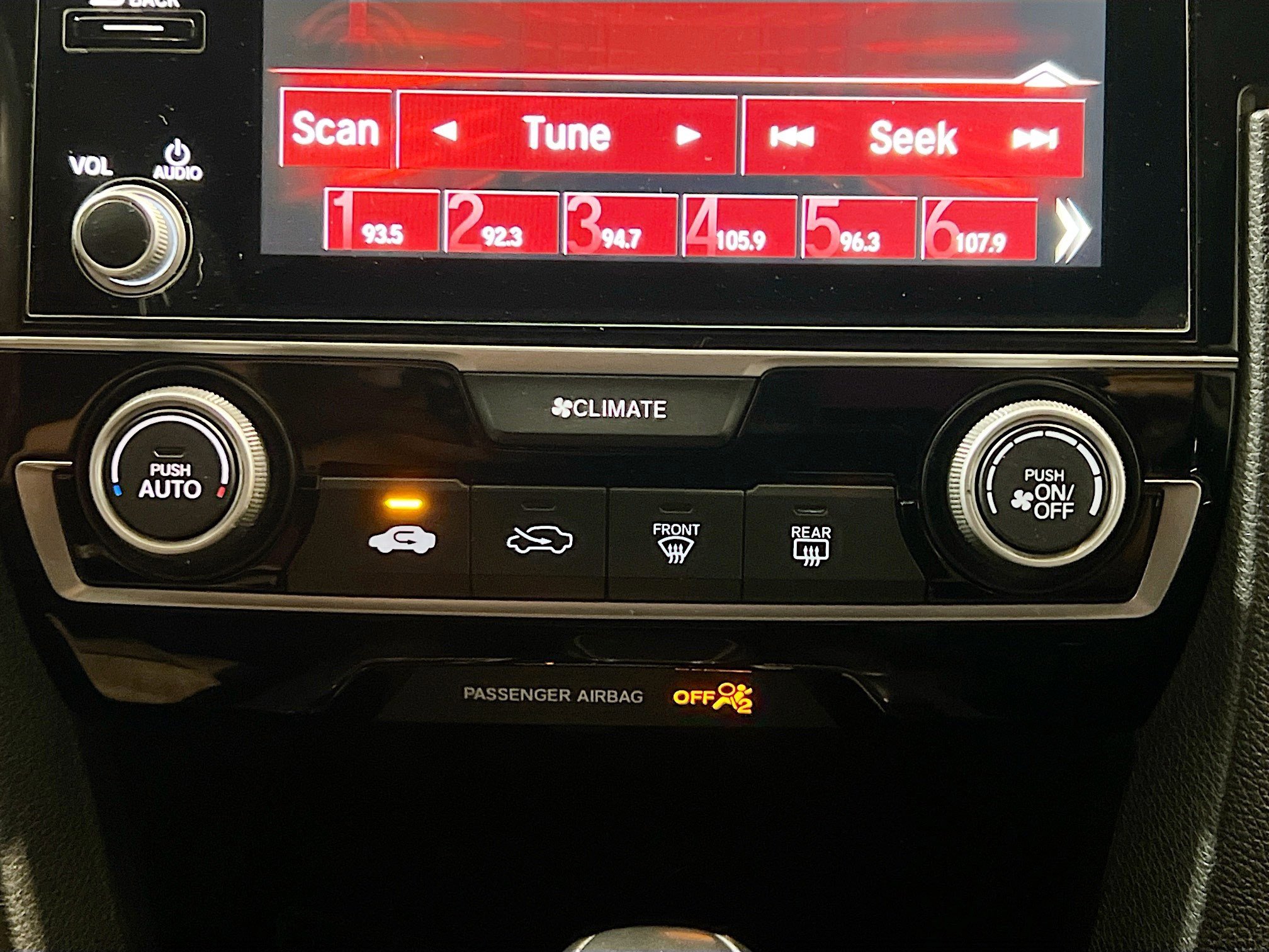 Used 2019 Honda Civic Sport image 11