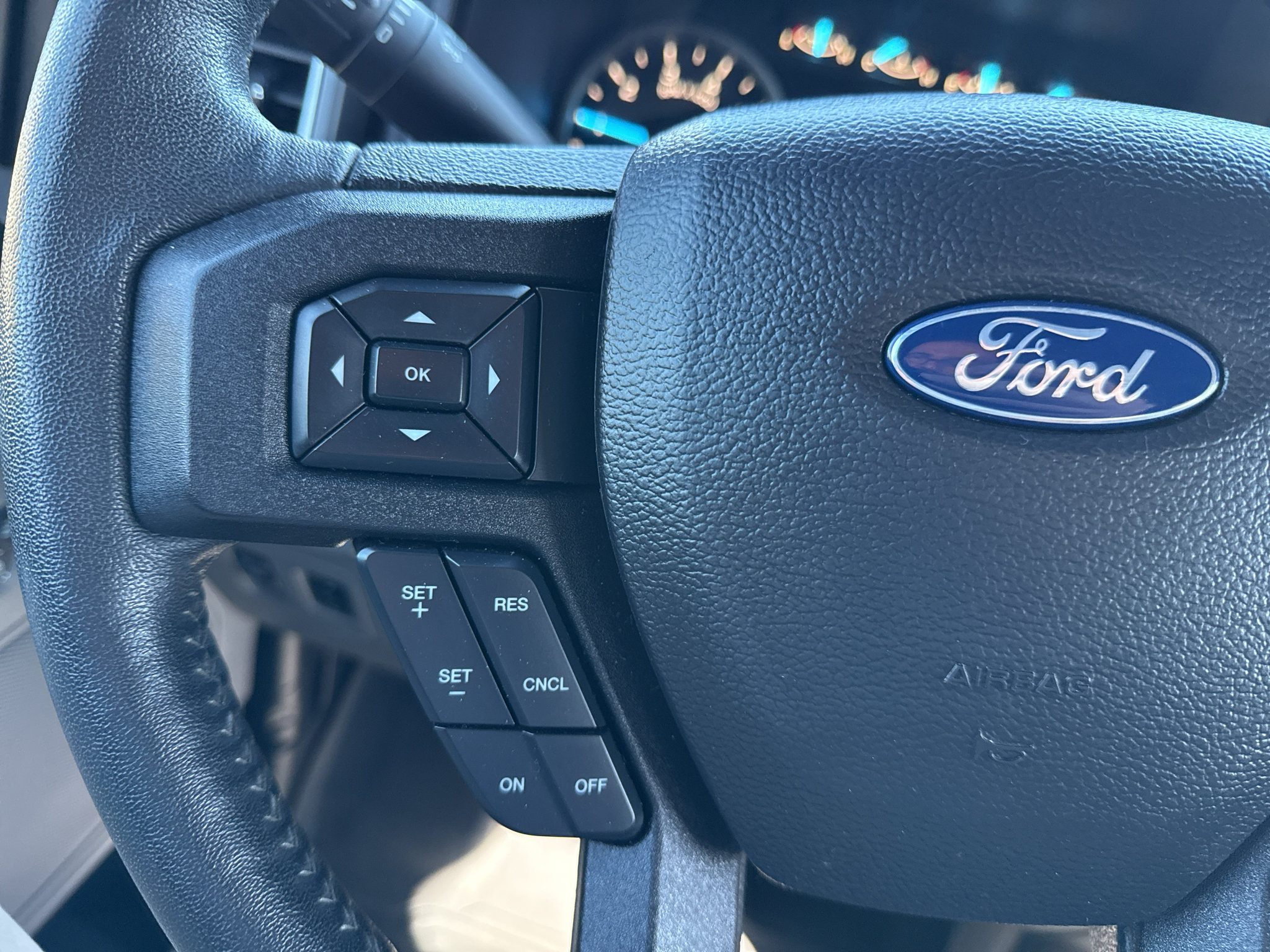 Used 2019 Ford F150 XLT w/ Equipment Group 302A Luxury AWD/4WD image 20