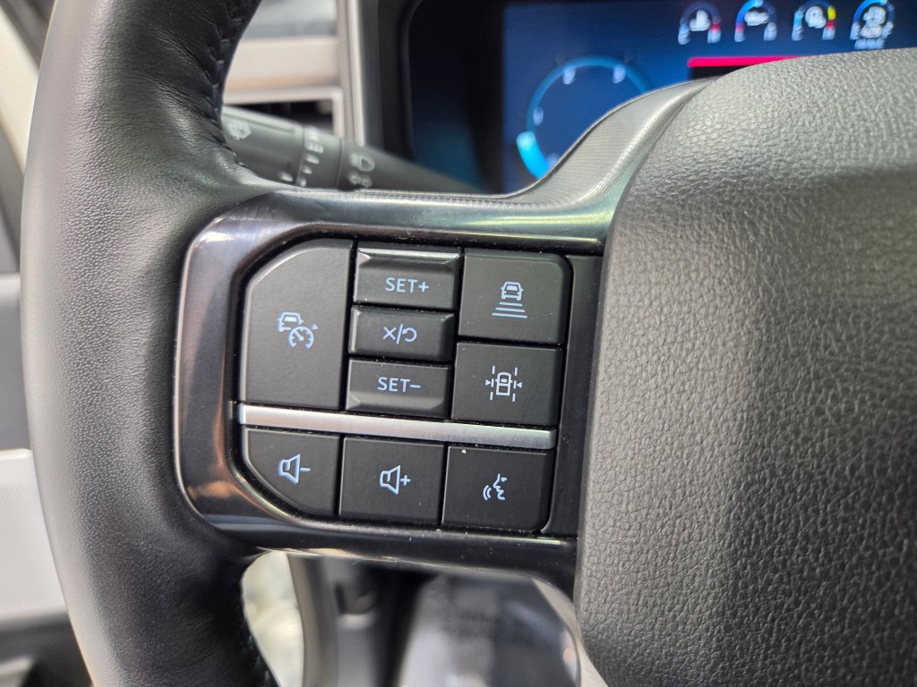 Used 2025 Ford F250 4x4 Crew Cab Super Duty image 34