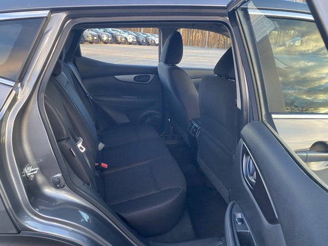 Certified 2021 Nissan Rogue Sport S image 26