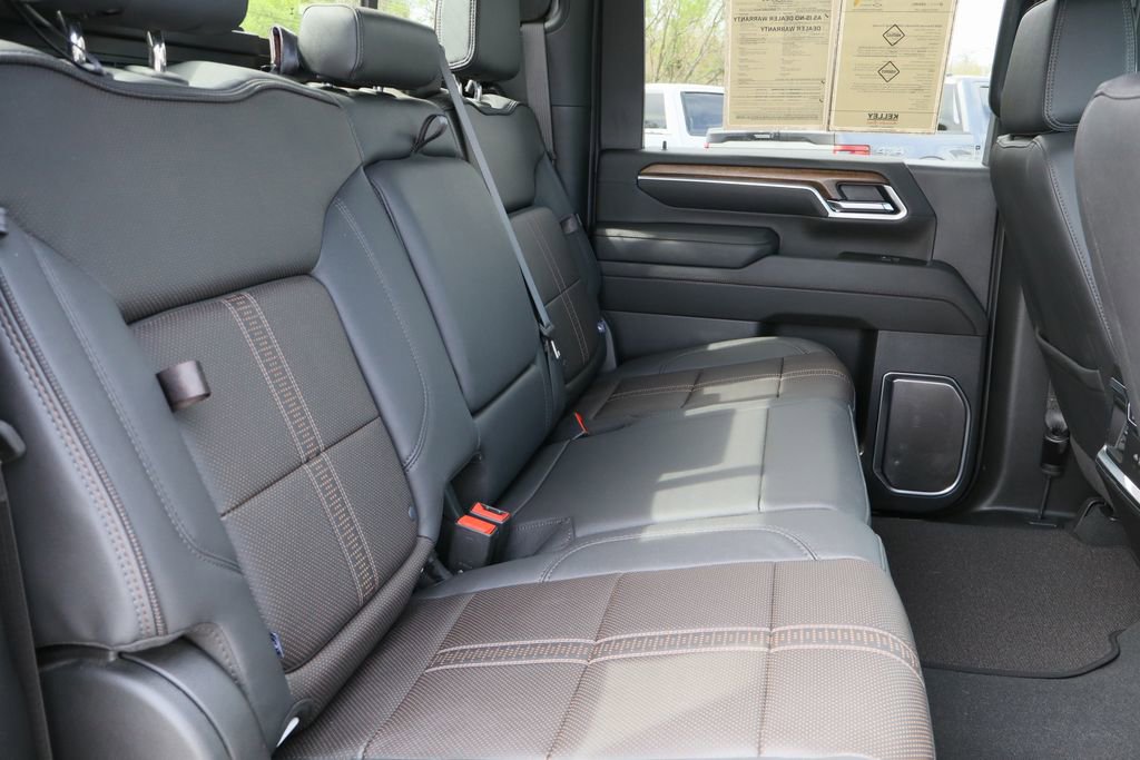 Certified 2025 Chevrolet Silverado 2500 High Country w/ Technology Package image 28