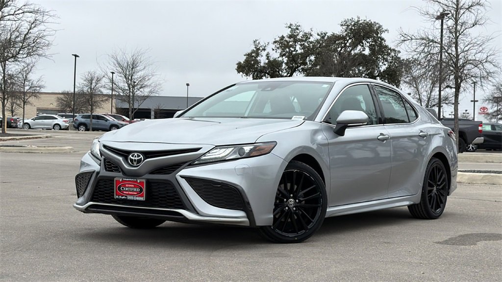 Used 2024 Toyota Camry XSE image 41