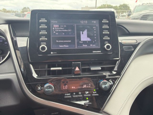 Used 2022 Toyota Camry LE FWD image 14