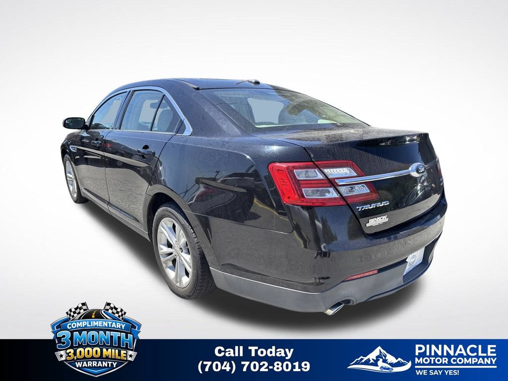Used 2016 Ford Taurus SEL FWD image 6