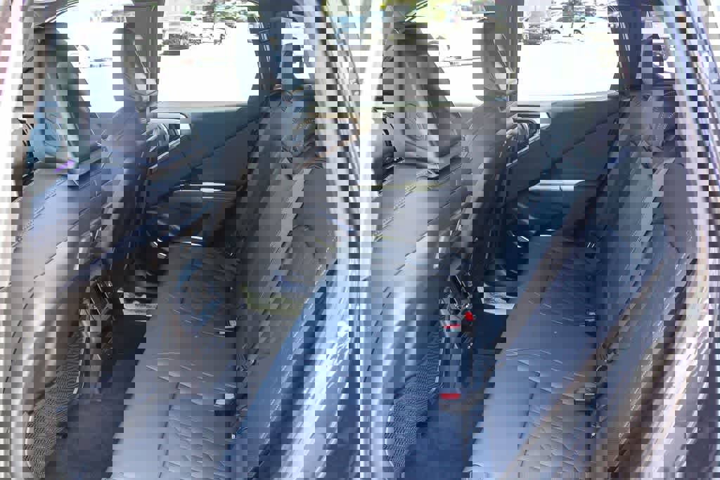 Used 2025 BMW X3 xDrive30i w/ Convenience Package AWD/4WD image 17